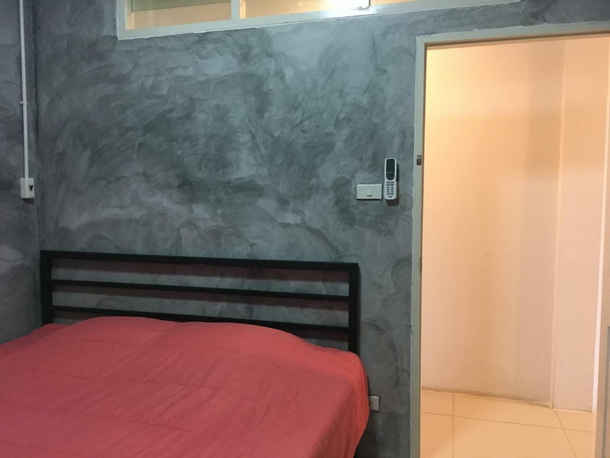 Innkhun House Urt Suratthani Airport Сураттхани Экстерьер фото
